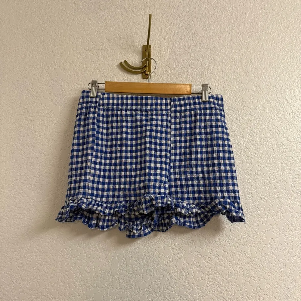 Urban Renewal Remnants Gingham
Ruffle Pull-On Short Size Large - Image 2