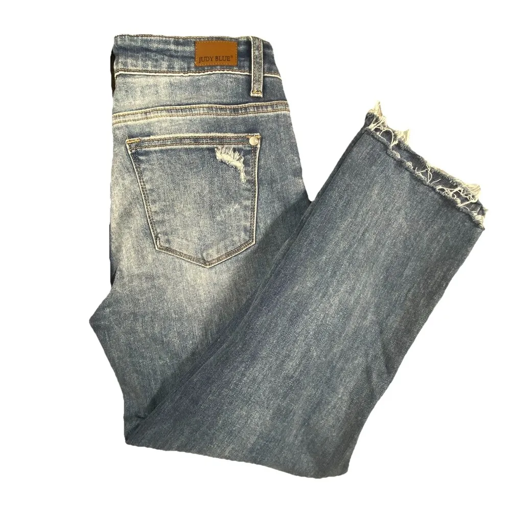 Judy Blue Jeans Womens Sz 5/27 Juniors Boyfriend Fit Ripped Straight Leg Cropped - Image 3