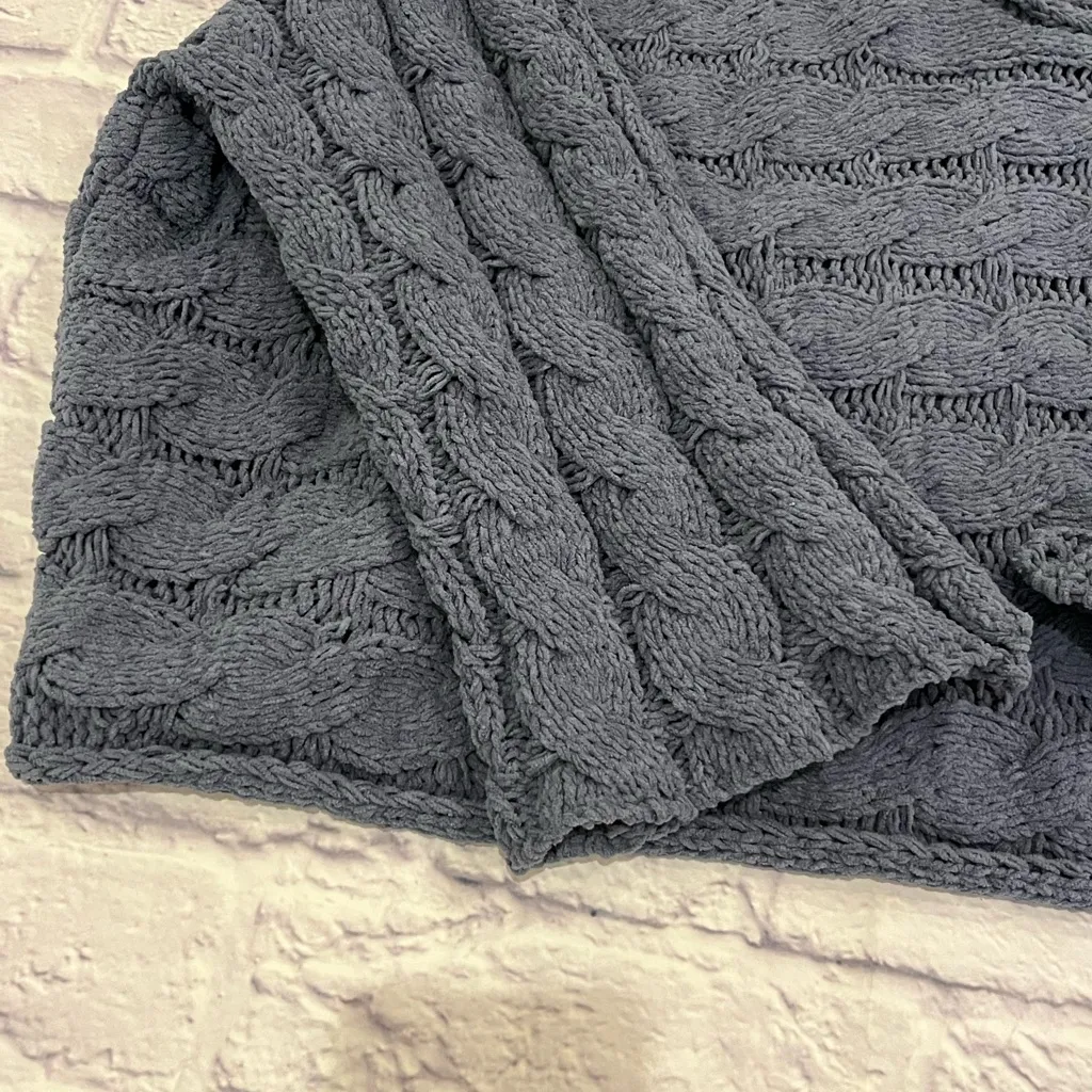 POL blue Gray grey Cable Knit Sweater heavy soft oversized crop boxy S - Image 3