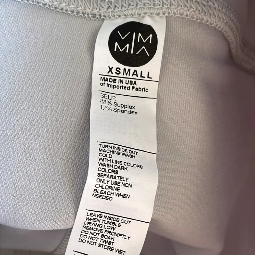 Vimmia Gray Leggings with Elastic Waistband and Full-Length Fit - Image 3