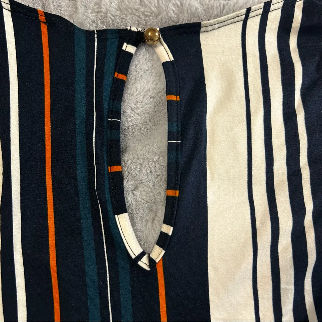 Gibiu Navy Blue and White Striped Jumpsuit Long Sleeves Size 3X - Image 5