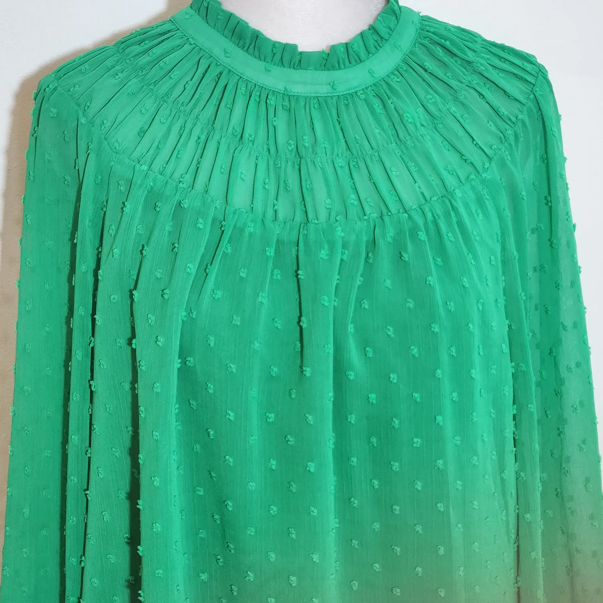 J. Crew Long Sleeve Green Swiss Dot Blouse Size Medium Preppy Green Women's Top - Image 3