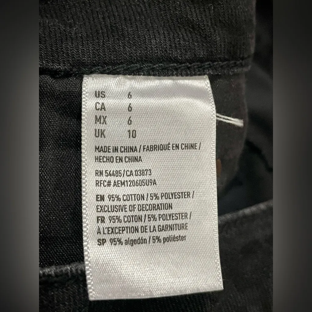 American Eagle AE Hi Rise Festival Mini Black Denim Skirt, Raw Hem, Size 6 -EUC - Image 8
