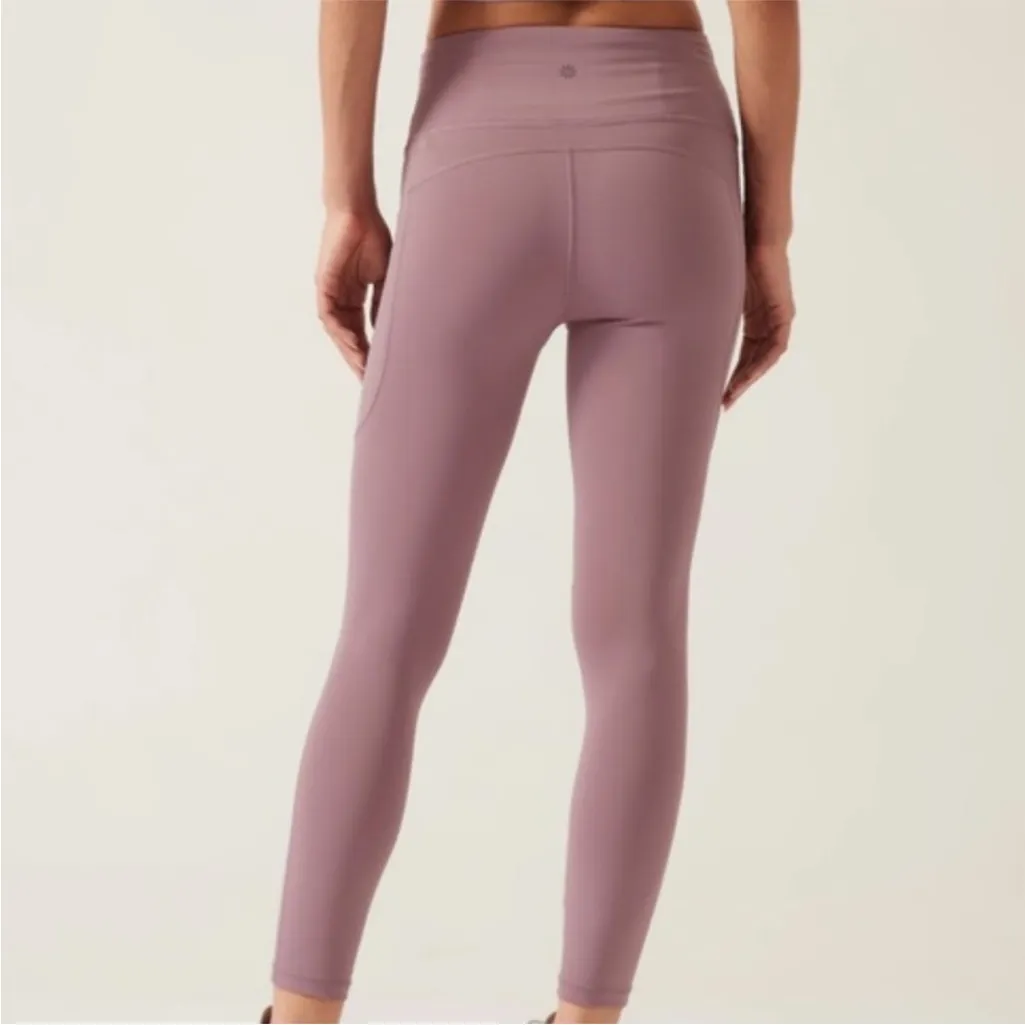 Athleta Ultimate Stash‎ 7/8 Tights Leggings in Dark Sugarplum Mauve Sz S - Image 2