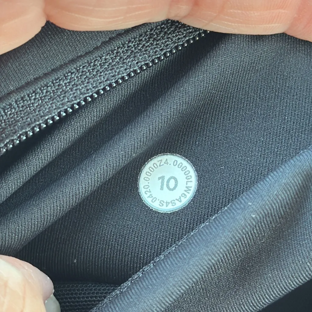 🍋 LULULEMON Black Speed Up Crop *21" Size 10 - Image 10