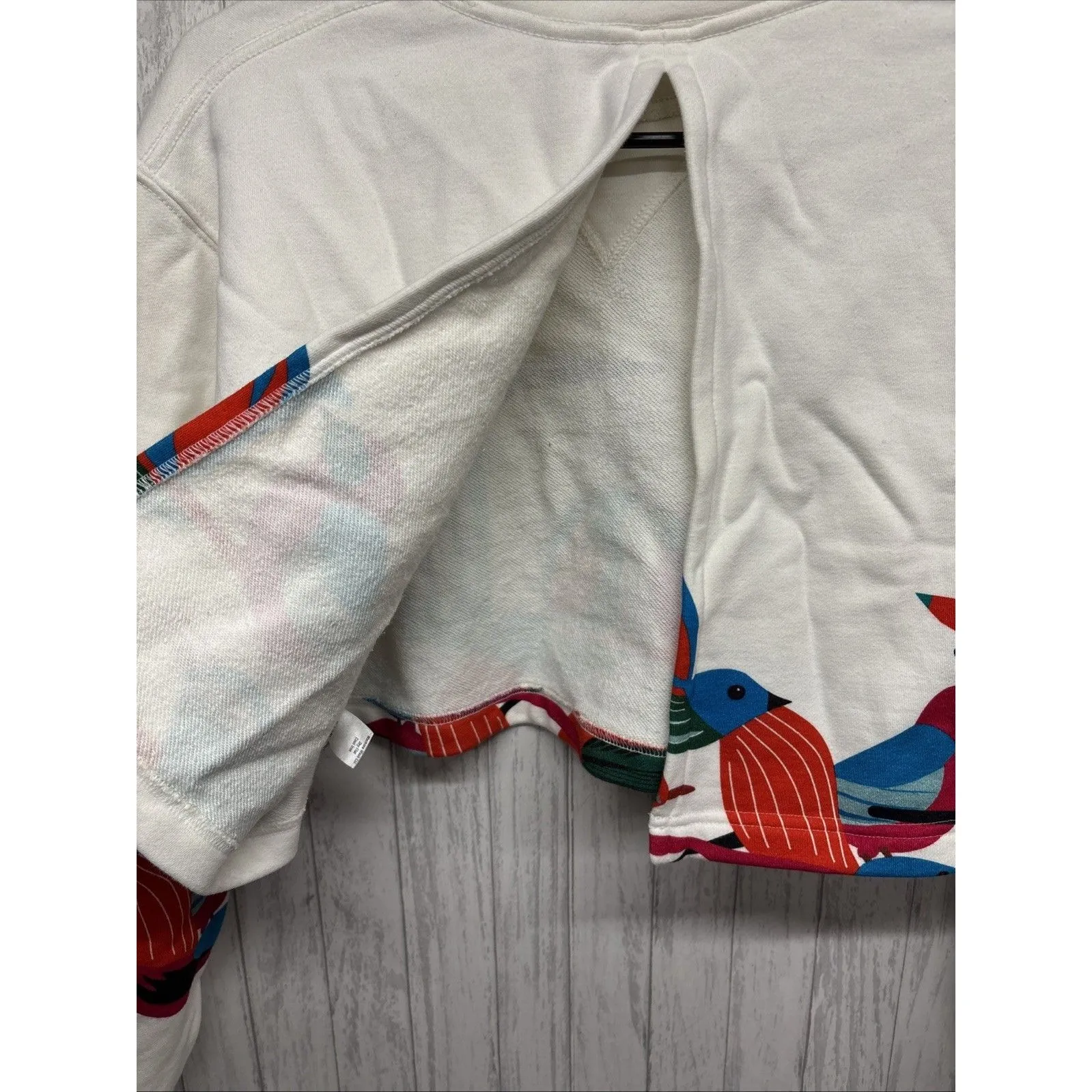 Womens Size S The Kit Cropped Sweatshirt Bird Print EUC White - Image 5