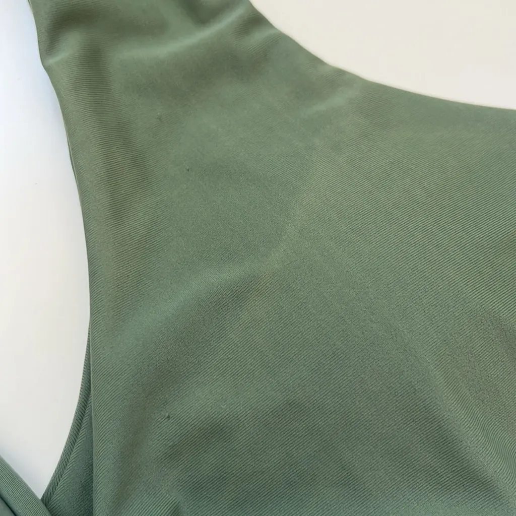 NWT Zaful Tie Front Bikini Top in Green Women's Medium - Image 6