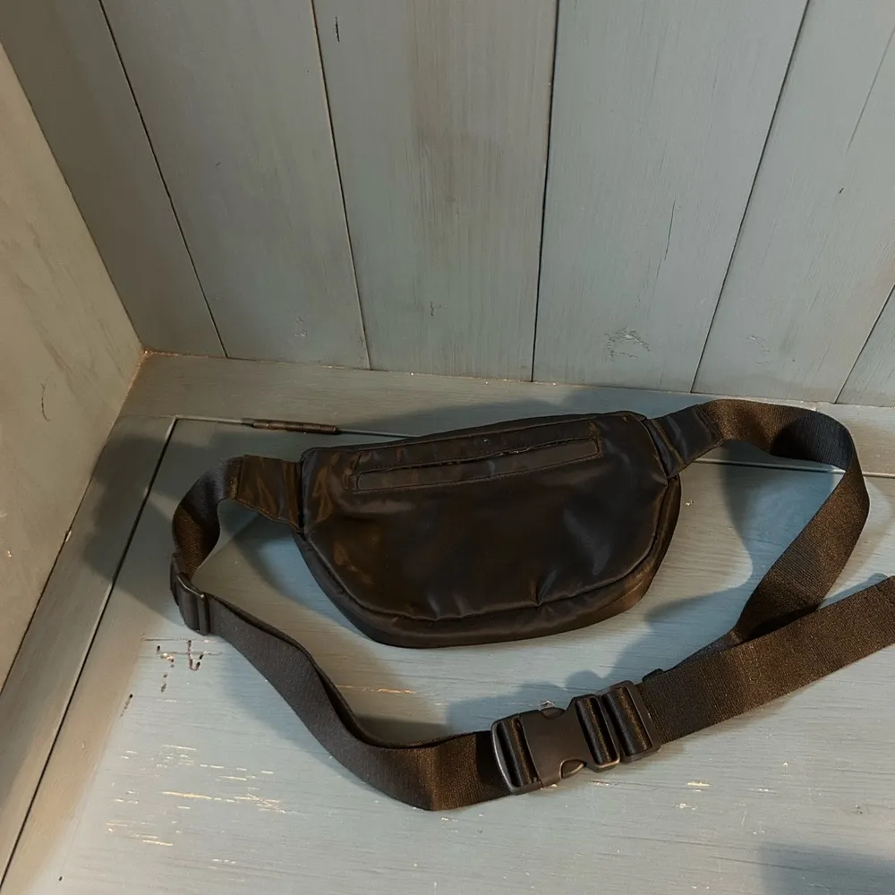 A New Day Black Fanny Pack - Image 8