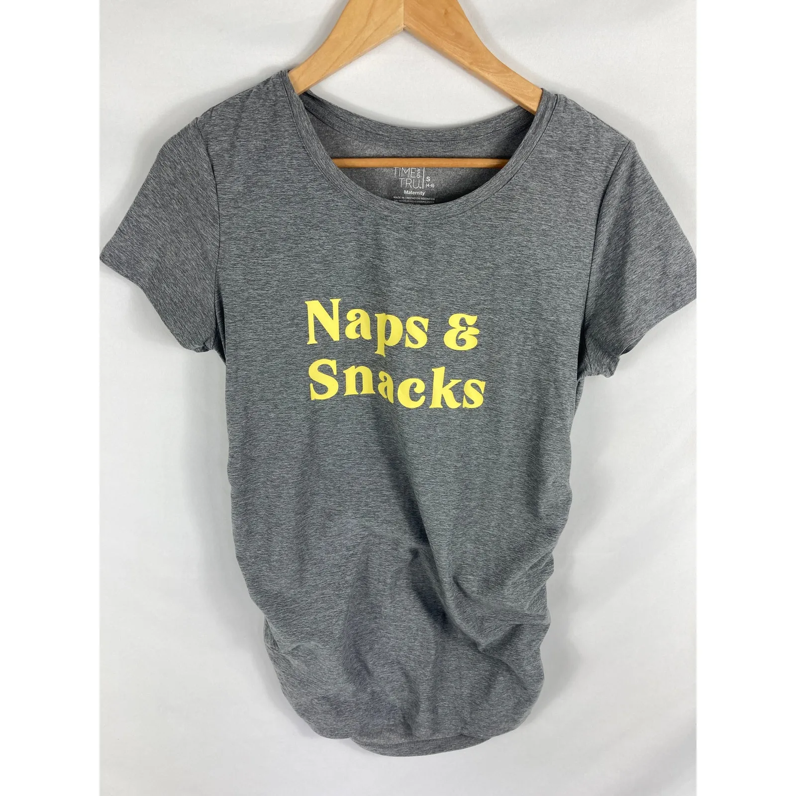 Time and Tru Maternity Naps & Snacks Graphic Tee Size Small Gray - Image 2