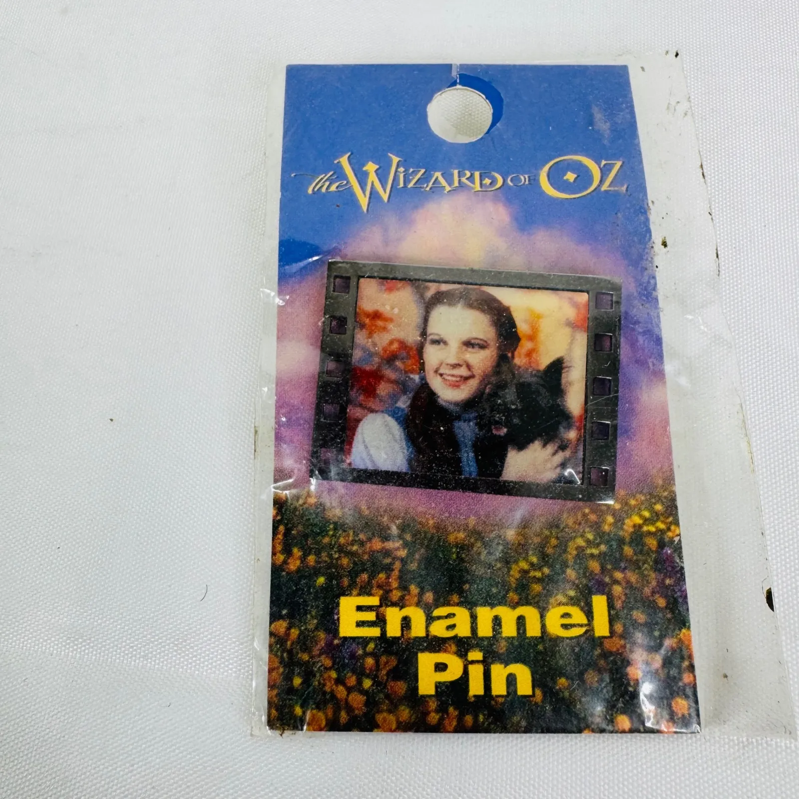 Wizard of Oz Enamel Pin Judy Garland Dorothy Toto Film Reel Movie Memorabilia Black - Image 2