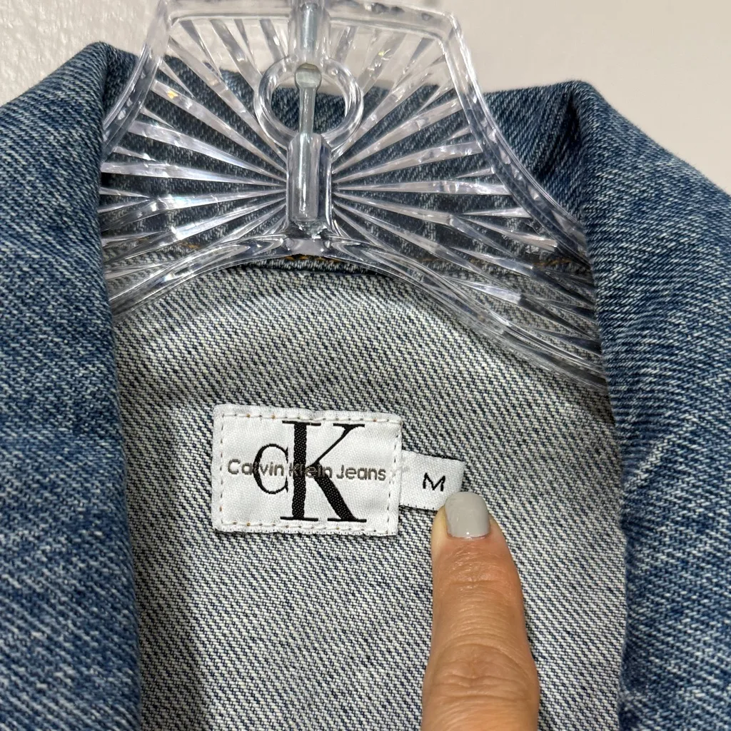 Calvin Klein women patch pocket Classic Blue Denim Vest size M double stone wash - Image 5