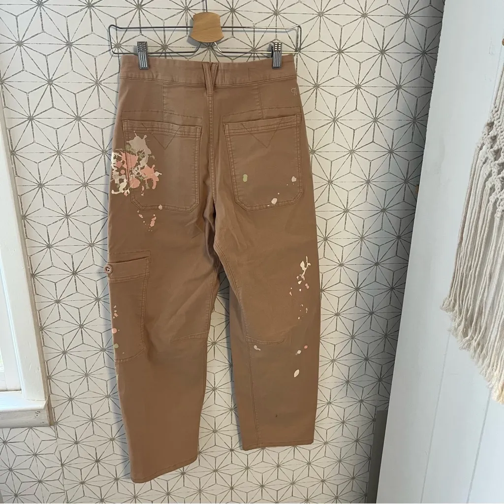 Pilcro Millie Low-Slung Barrel
Pants Canvas Paint - Image 9