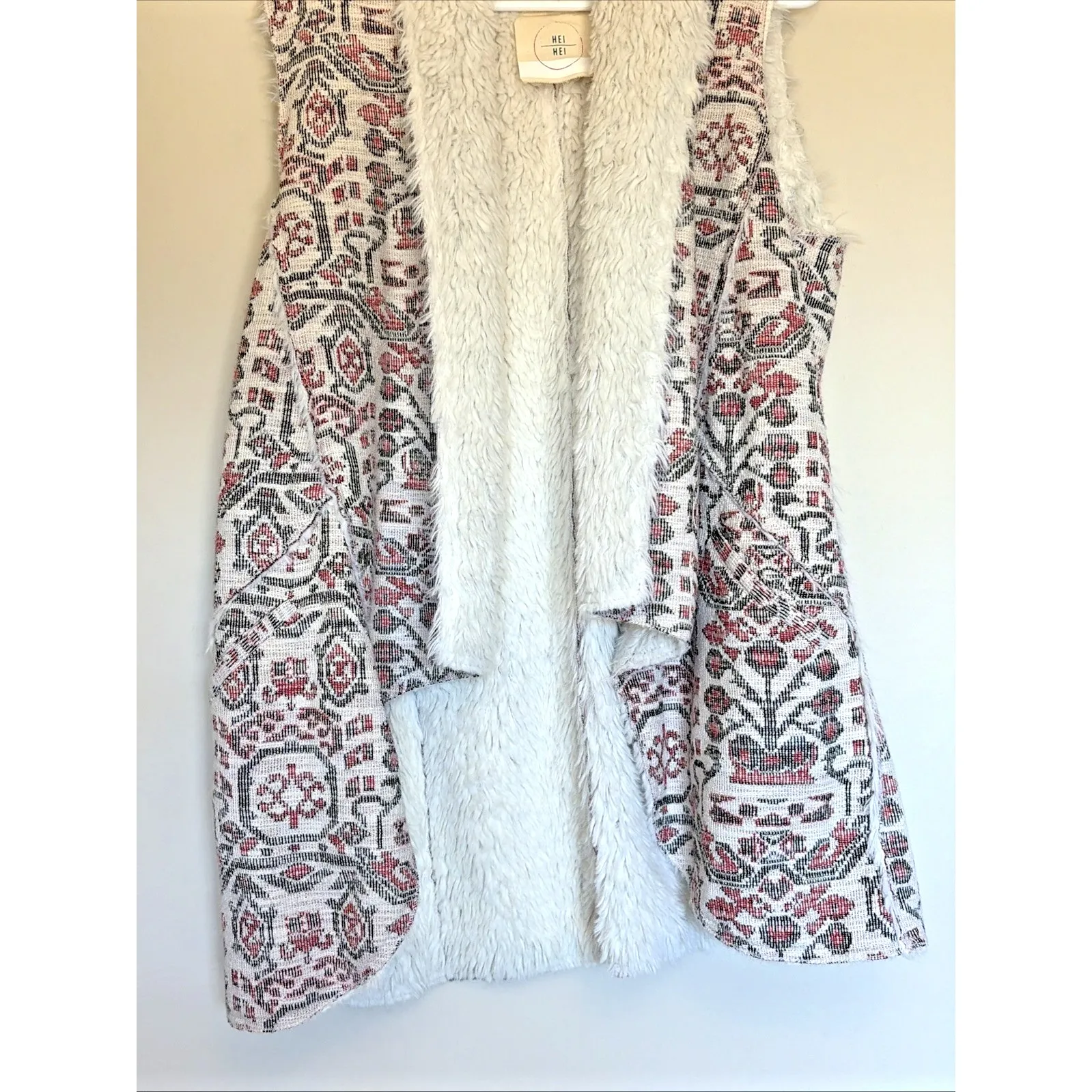 Hei Hei Anthropologie Beige Sherpa Lined Jacquard Vest Outerwear Womens One Size Tan Size undefined - Image 3