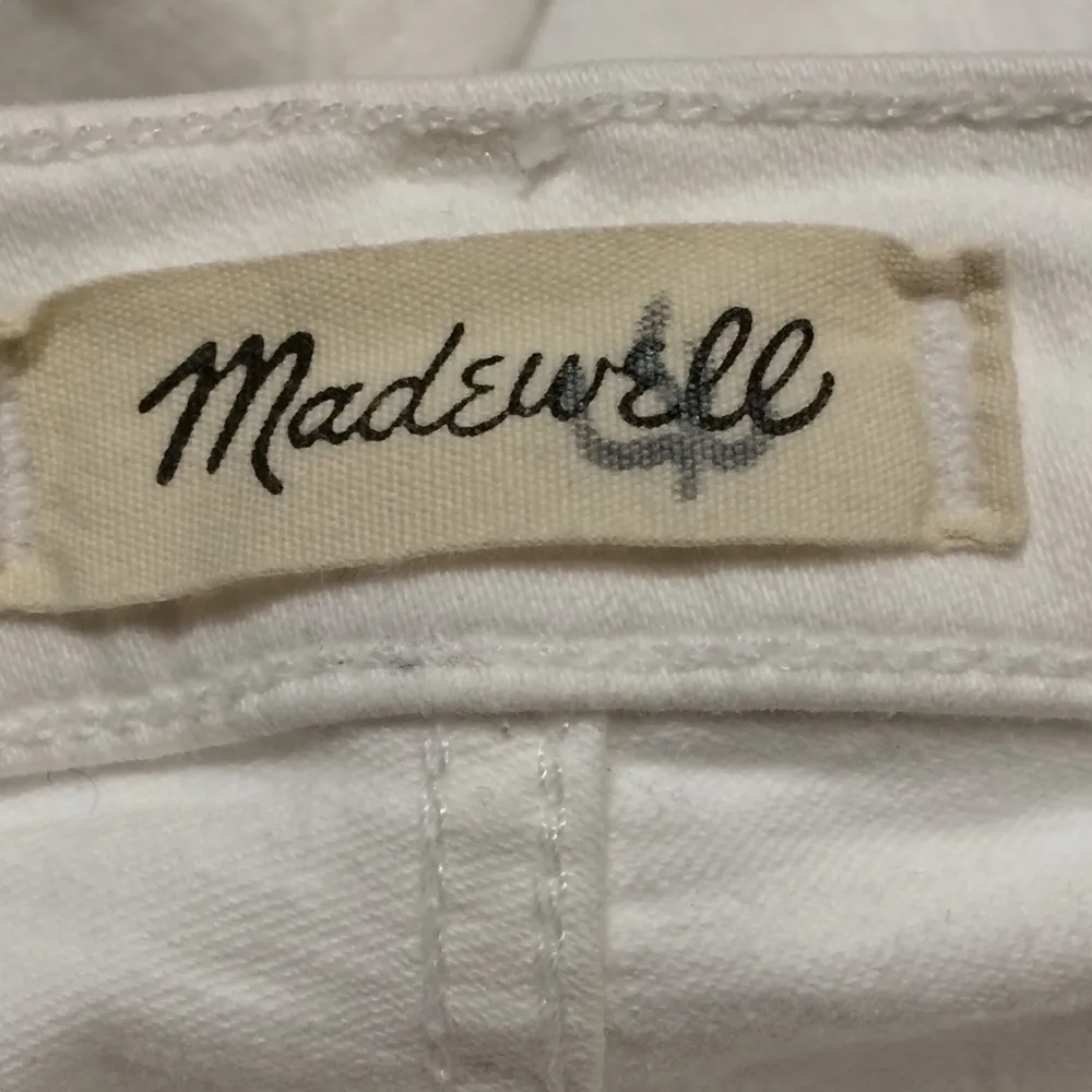 Madewell 10" High-Rise Skinny Step-Hem Jeans - Image 4