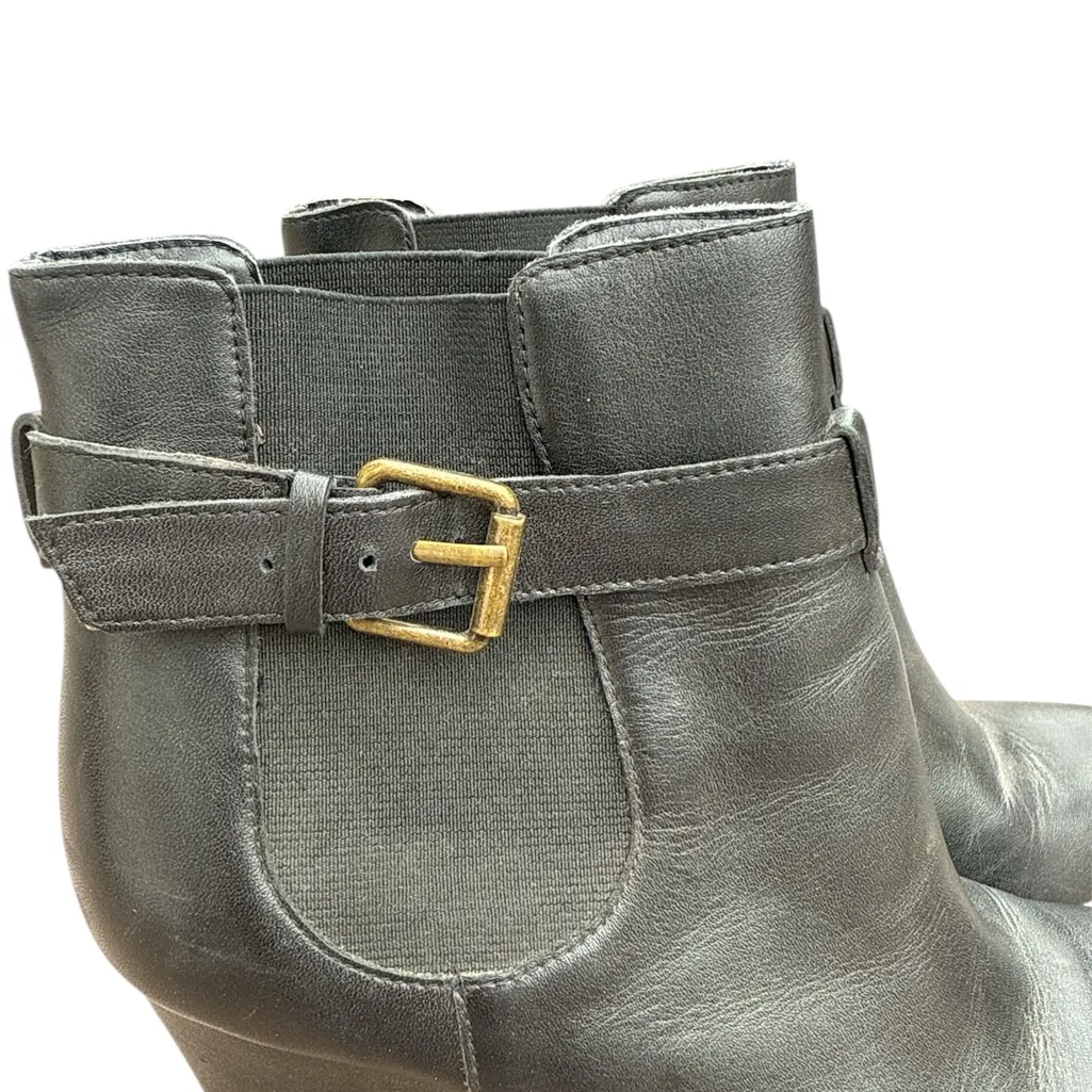 Black Leather Ankle Boots size 6.5 womans - Image 3