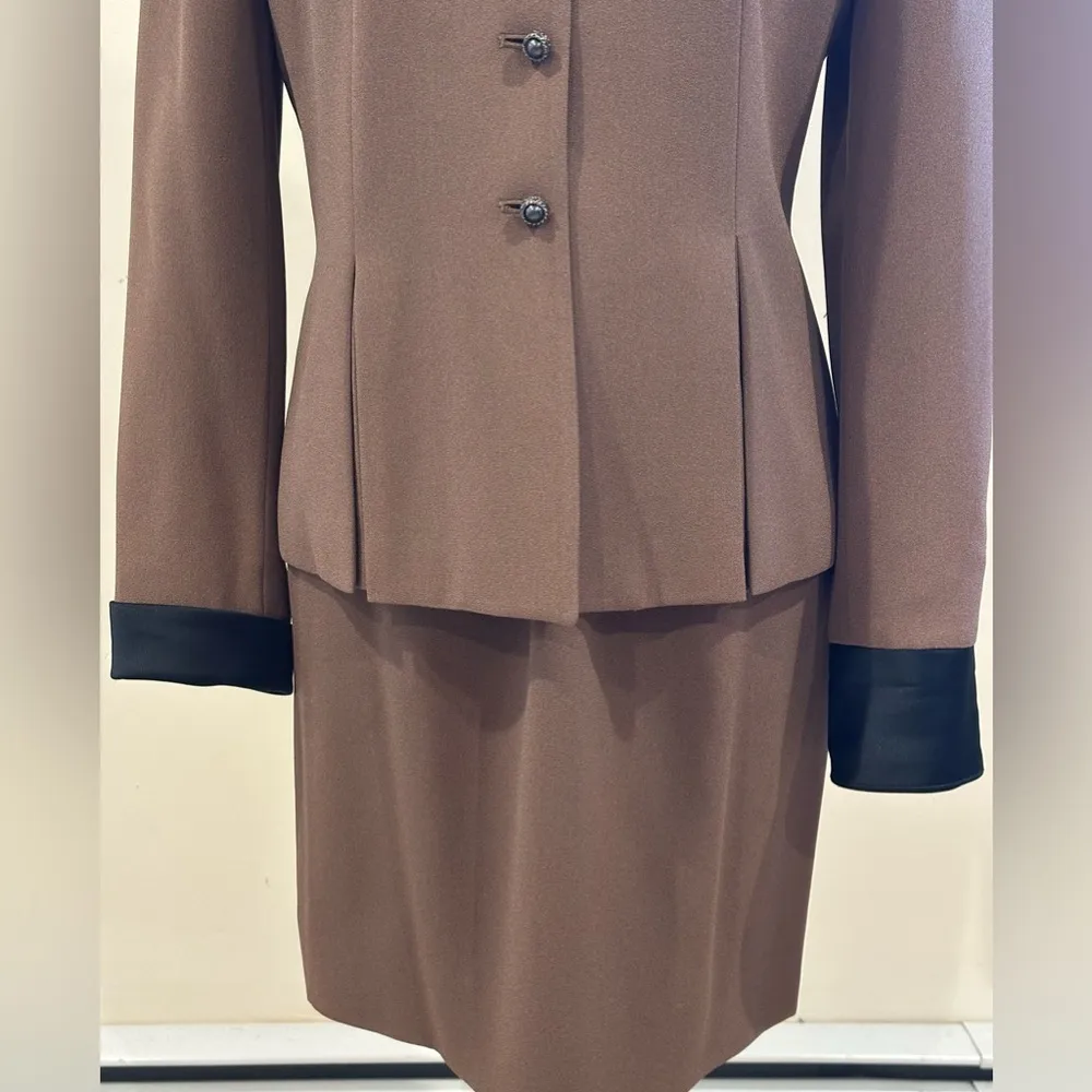 Seville Suit Brown Midi Skirt & Matching Jacket Set Sleeves Collar R Satin Sz 6 - Image 4
