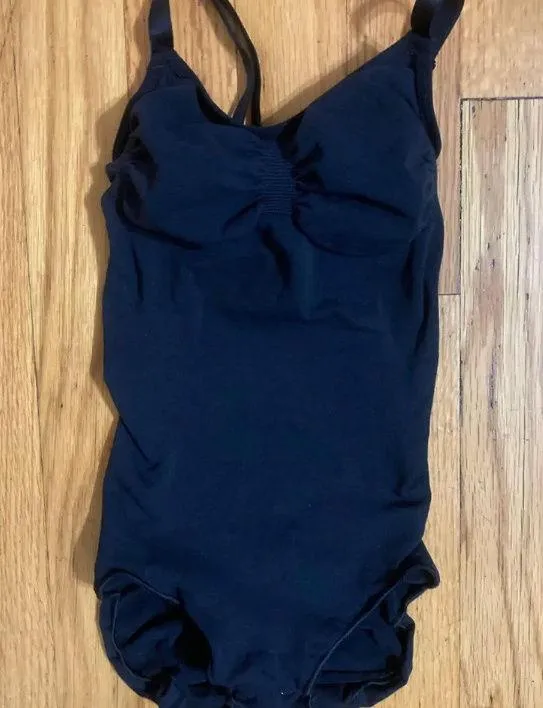 SKIMS Butt Lifting Sculpting Bodysuit XS - Image 2