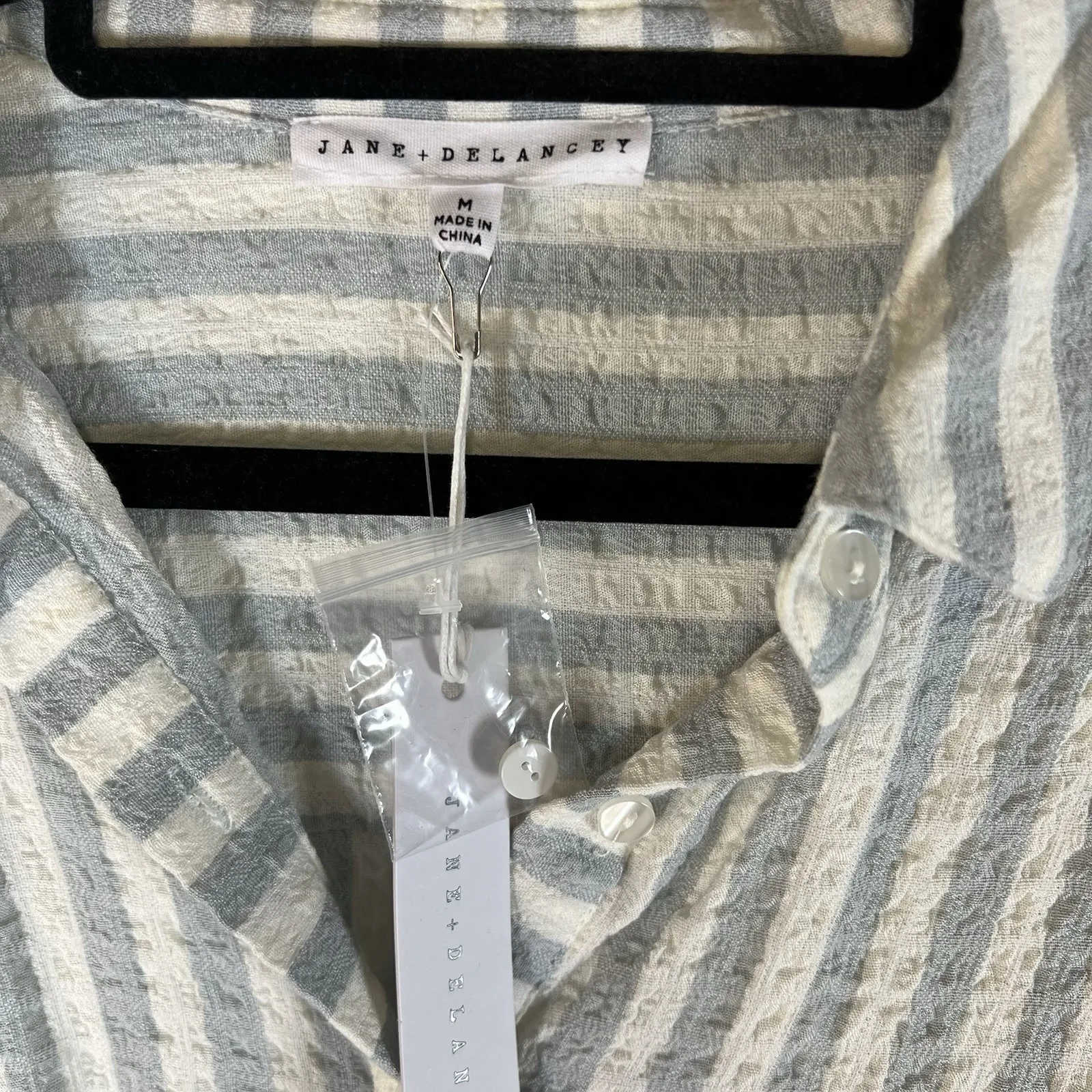 Jane and Delancey  Relaxed Stripe Button Down Top Size Medium Womens NWT Boho - Image 5