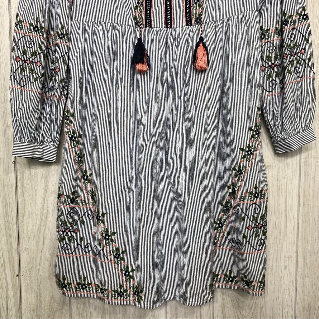 Anthropologie Akemi + Kin Maddie Boho Embroidered Dress size 0 *FLAWED* - Image 5