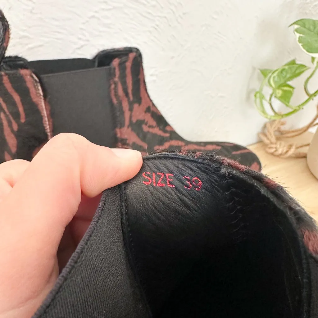 Staud | NWOT Palamino Animal-Print Fur Chelsea Booties $425 Size‎ 39 - Image 7