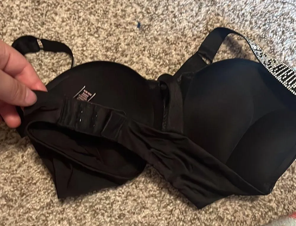 Victoria Secret 32B Black Very Sexy Shine Strap Push-Up Bra Excellent Condition - Image 4
