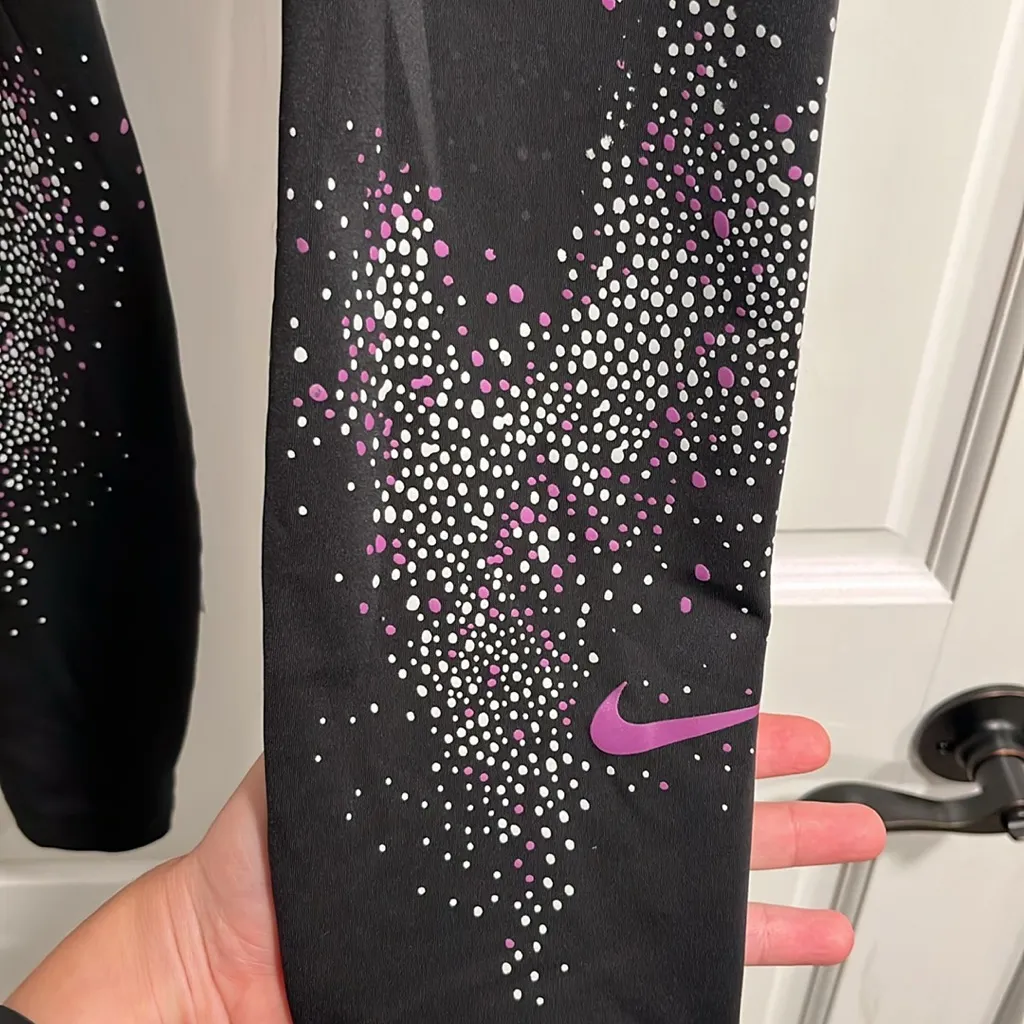 Nike Dri Fit Splatter Dot Leggings Size XS - Image 3