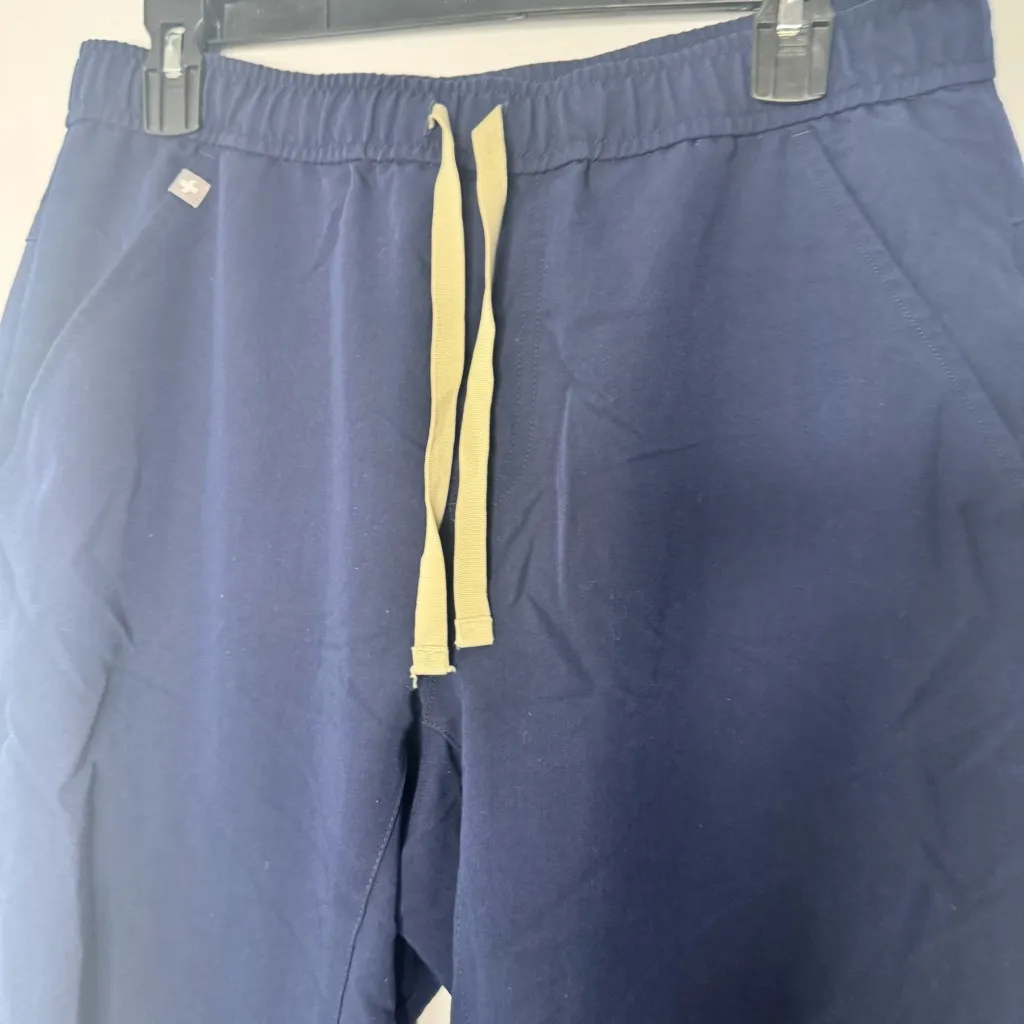Figs navy pants size medium - Image 3