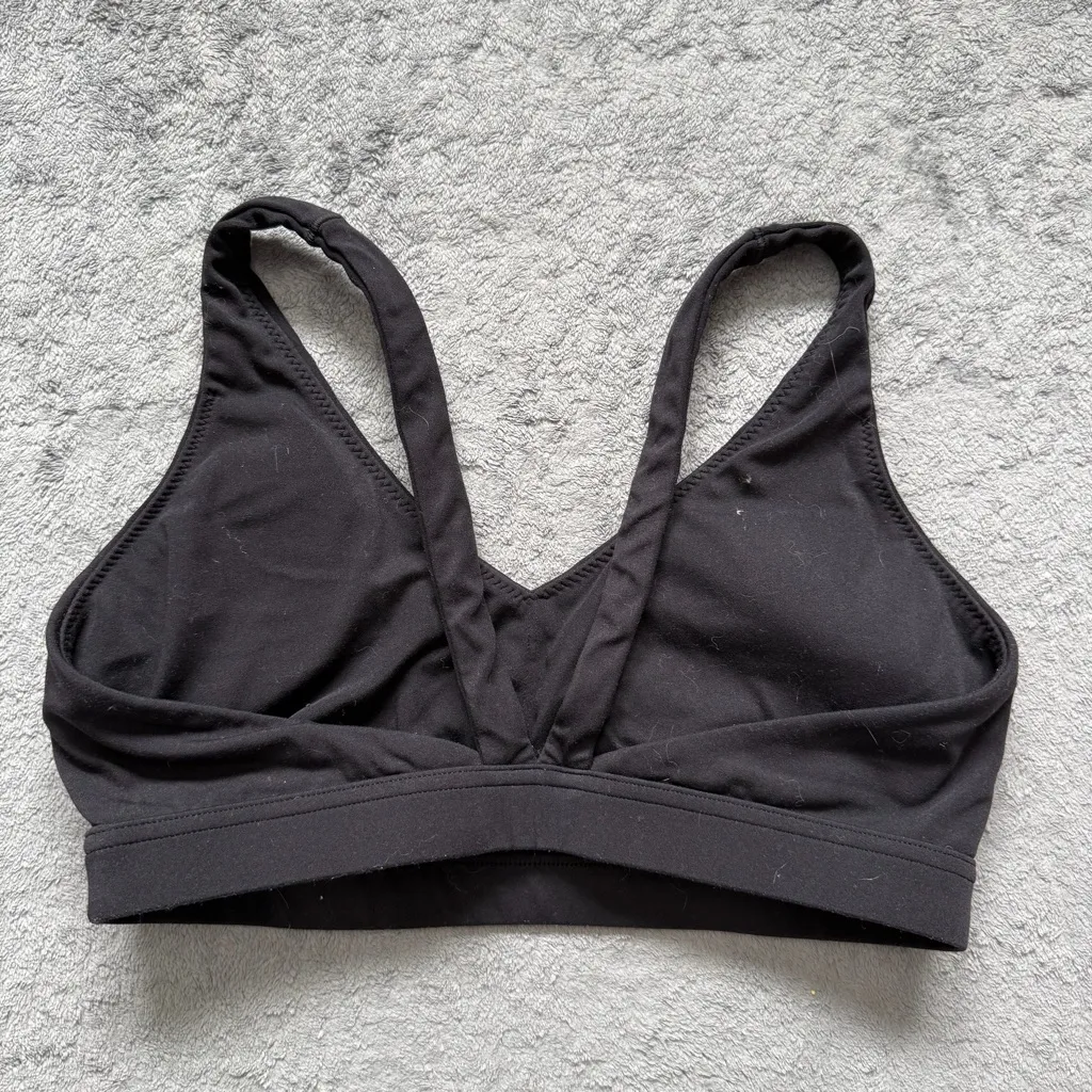 OFFLINE Aerie The Hugger V Neck Sports Bra Black Workout Basic Everyday - Image 2