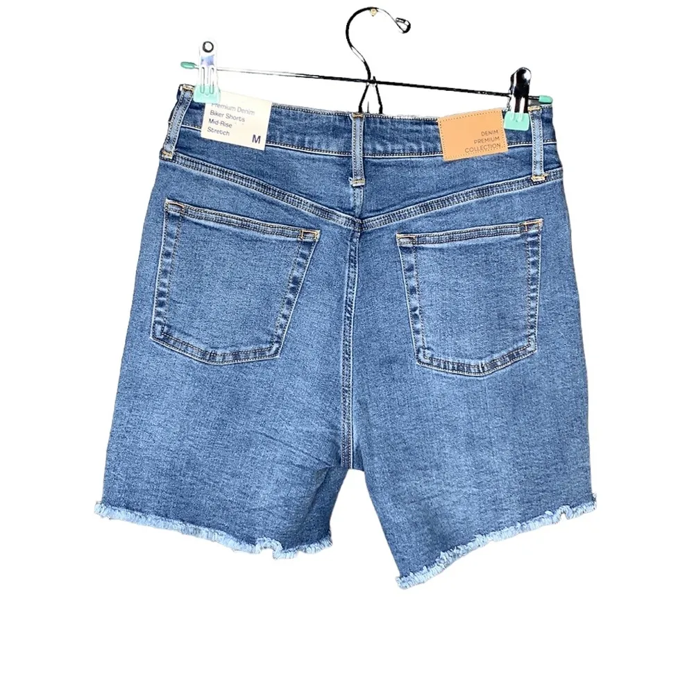 Love tree denim‎ blue premium denim biker shorts mid-rise. - Image 2
