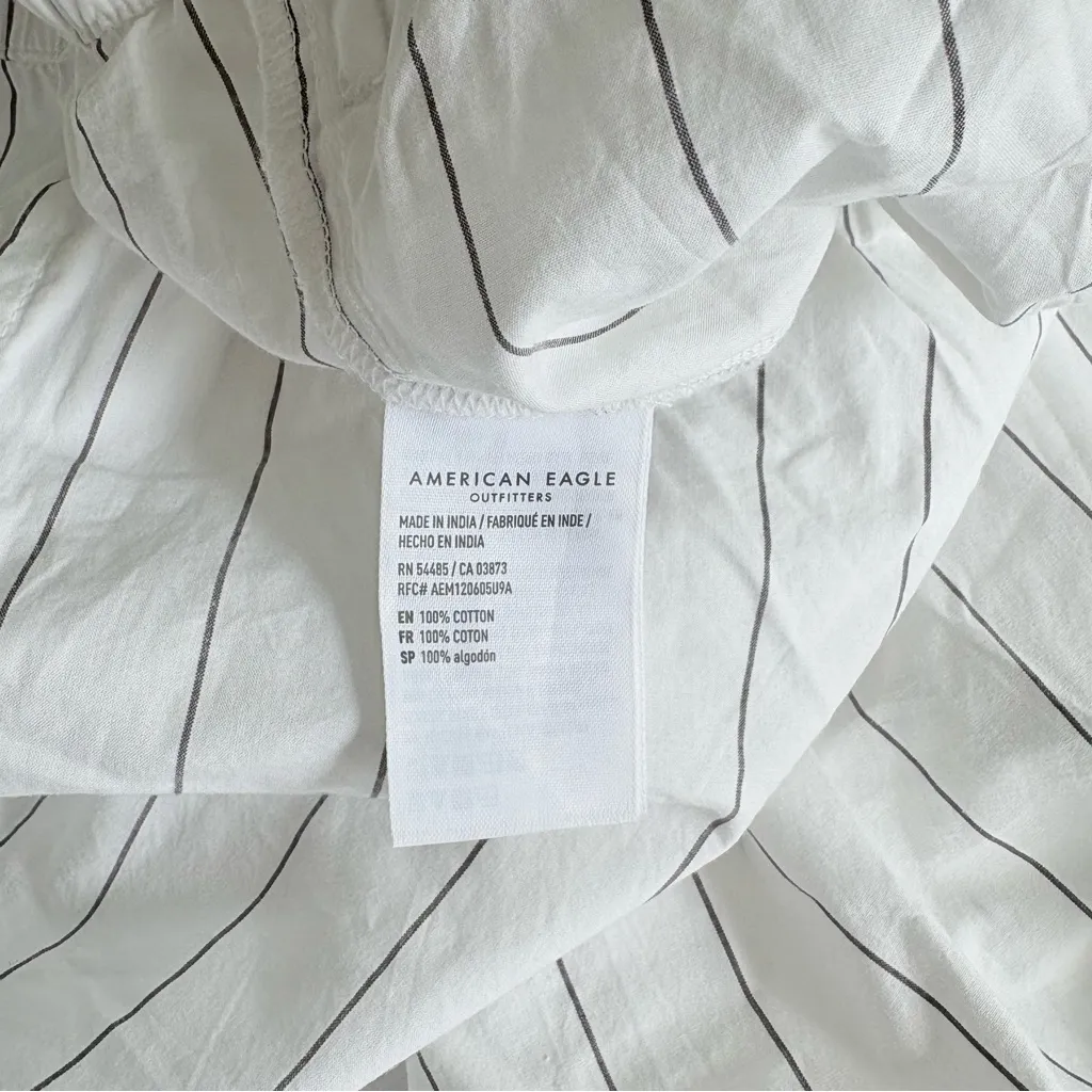 American Eagle Outfitters White Pinstripe Boxer Lounge Pants Medium - Image 5