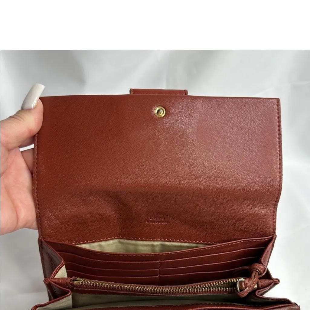 Chloe Leather Bobbie Cognac Wallet per-owned - Image 10
