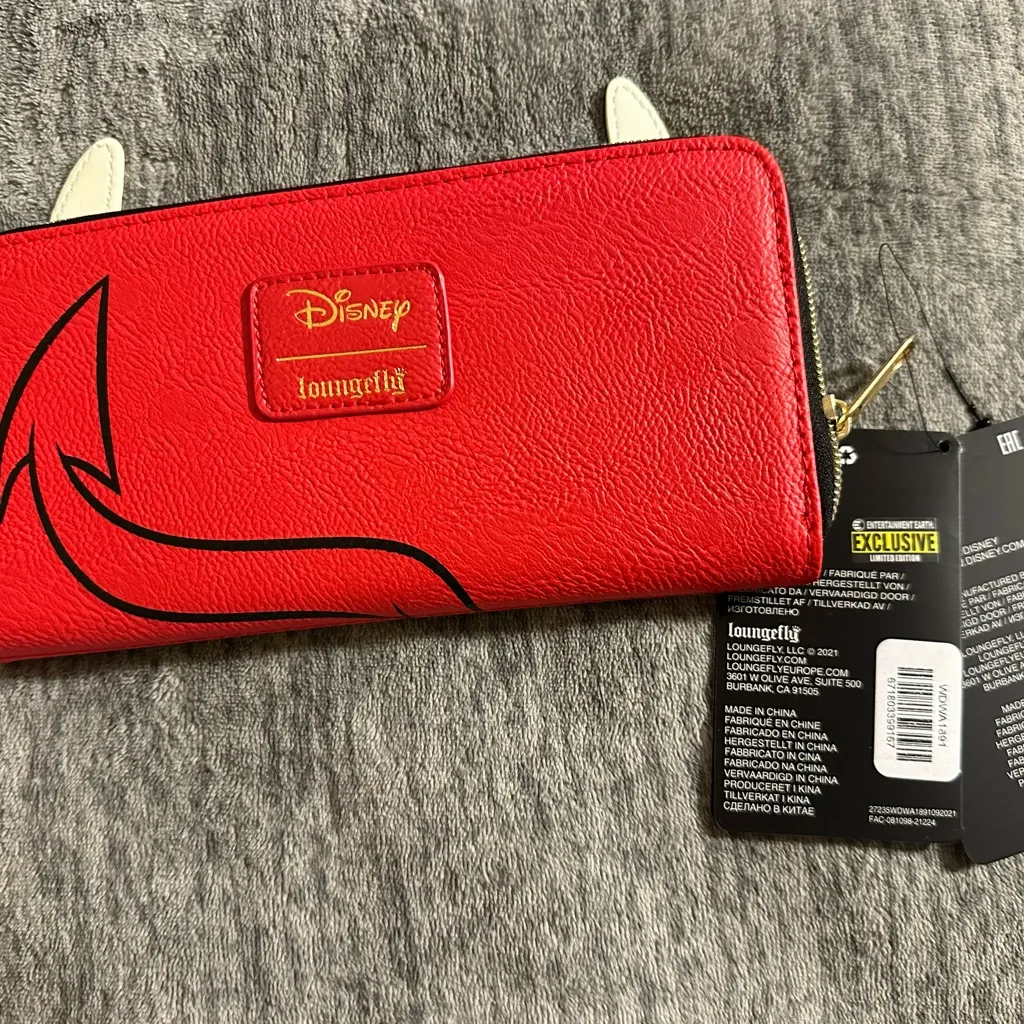 Disney Donald Duck Red and Yellow Wallet - Image 2