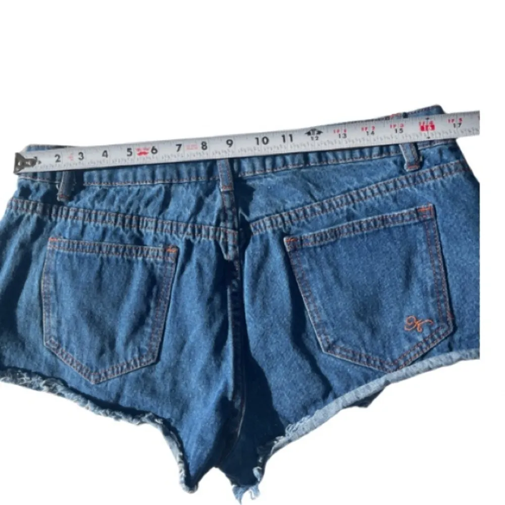 Salvage‎ Denim Y2K Distressed Jean Shorts Women’s Size 11 Blue High Waist - Image 6