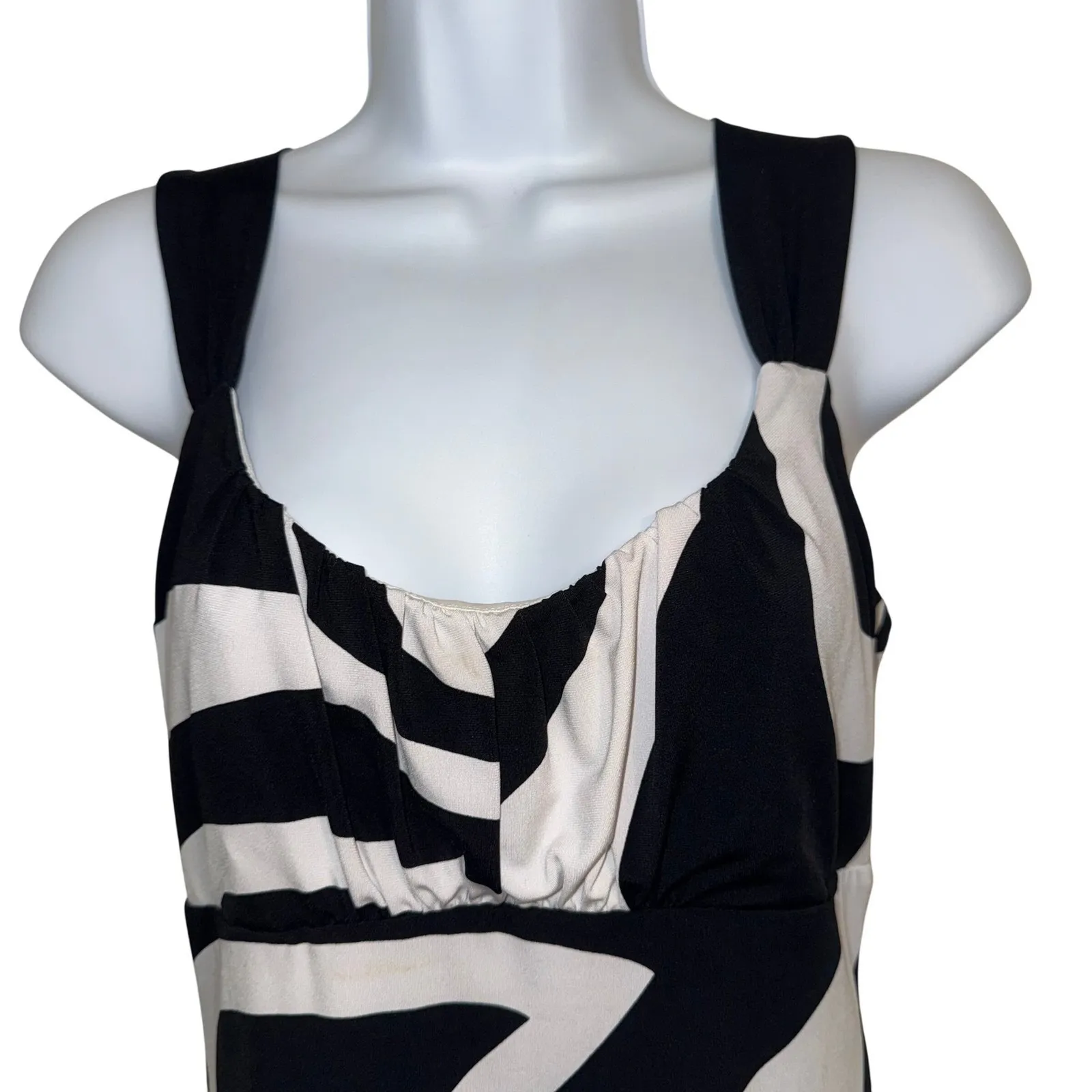 WHITE HOUSE BLACK MARKET‎ Signature Knits Black And White Print EUC Size Small - Image 3