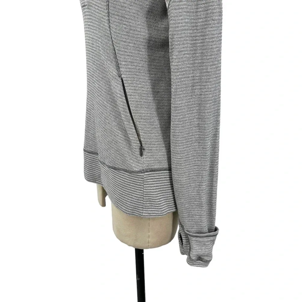 Lululemon‎ Think Fast Pullover Heathered Slate Tonka Stripe Gray Size 8 - Image 6