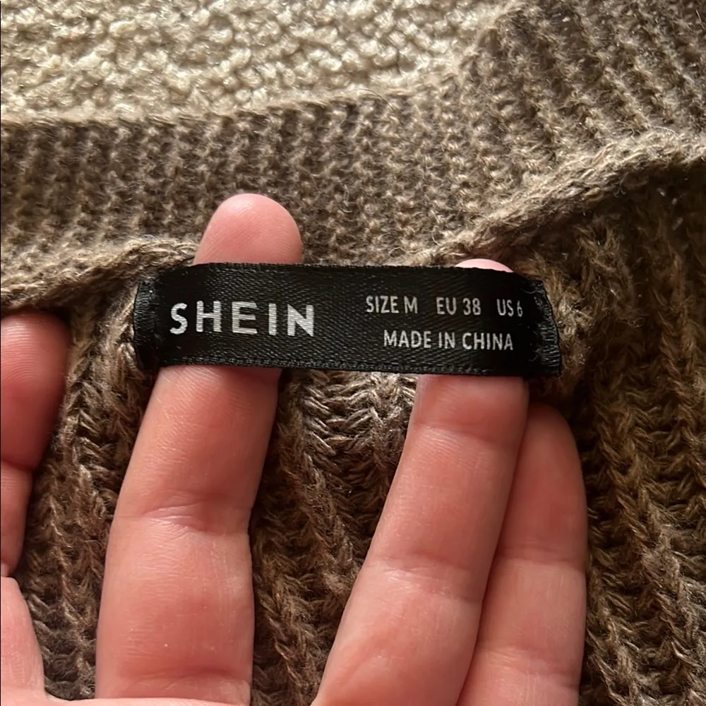 SHEIN Brown Ribbed Knit Cropped Cardigan - Image 2