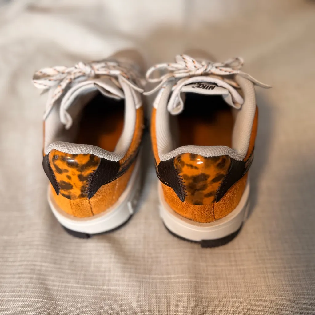 Nike  Air Force 1 React Women’s Sneakers Leopard Swoosh Size 6 - Image 3