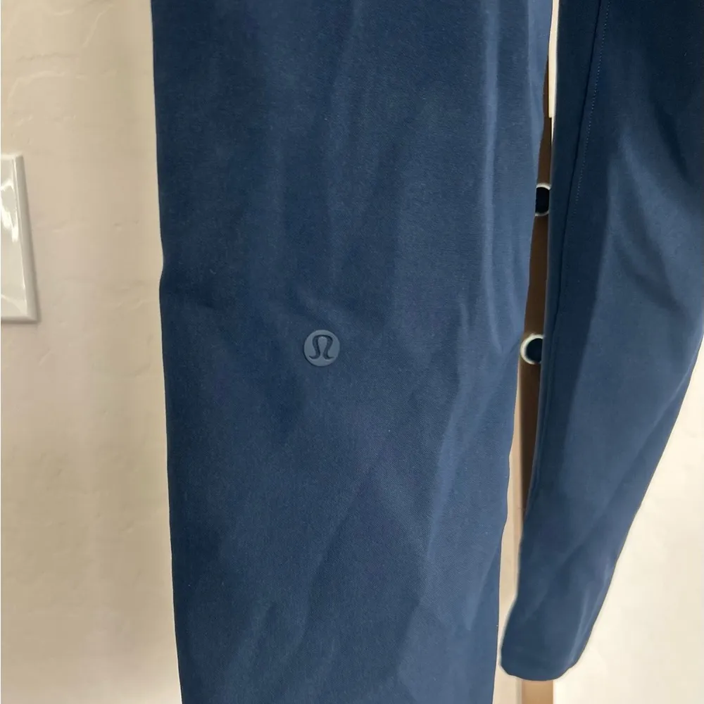 Lululemon On The Fly Woven Pants Navy Women’s 4 - Image 7