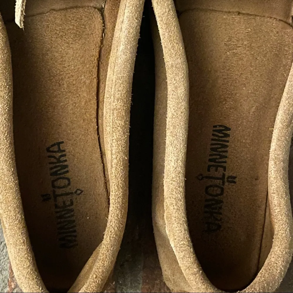 Minnetonka Leopard Print Moccasins - Image 8