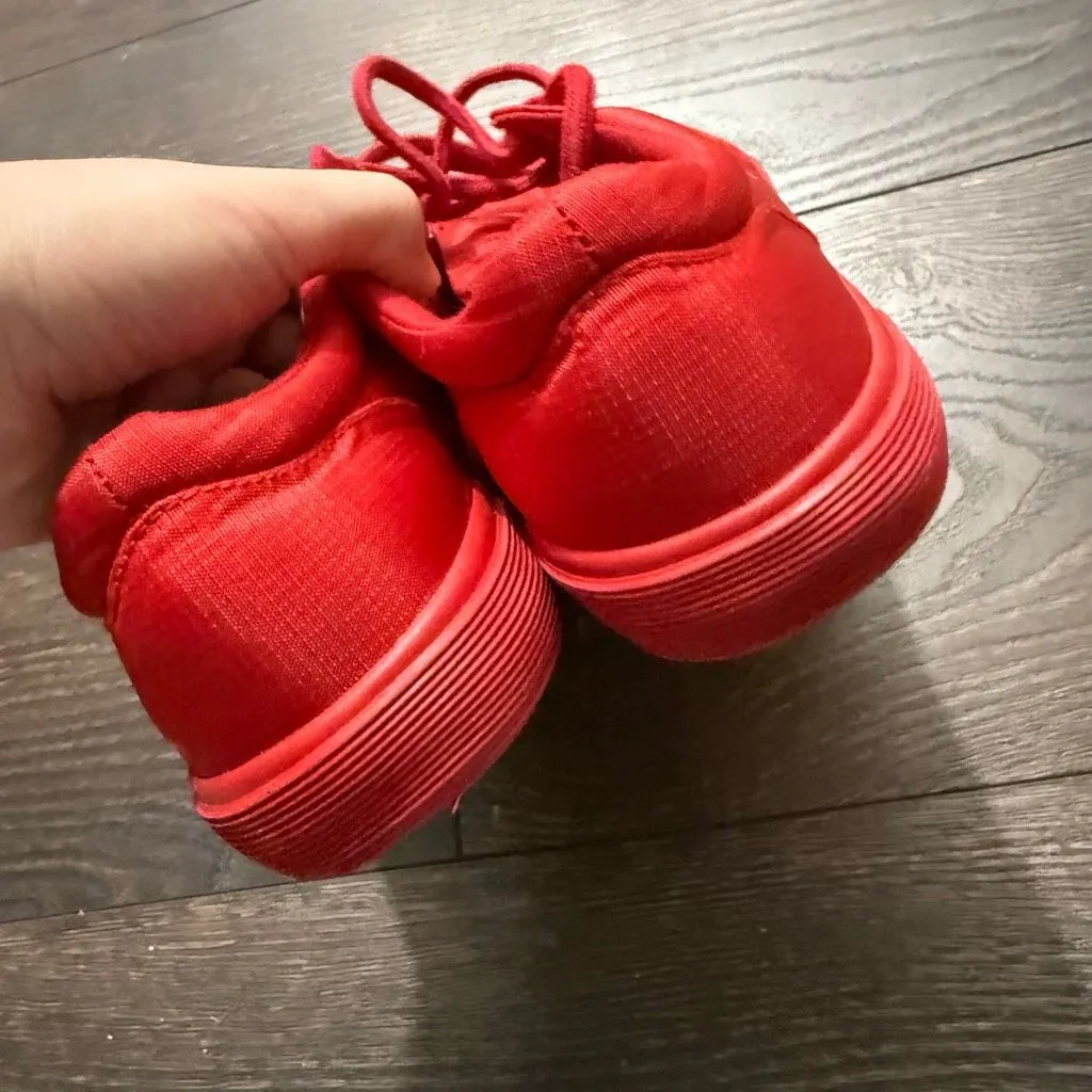 Polo Ralph Lauren Men’s 7 Faxon II Triple Red Canvas Sneakers Shoes - Image 4