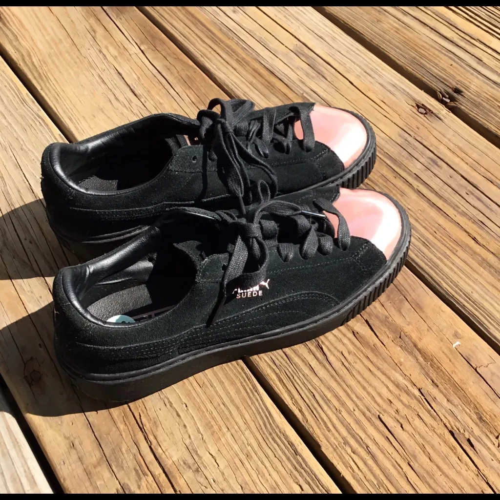 PUMA sneakers-nice and comfy🌟⭐️🌟 - Image 3