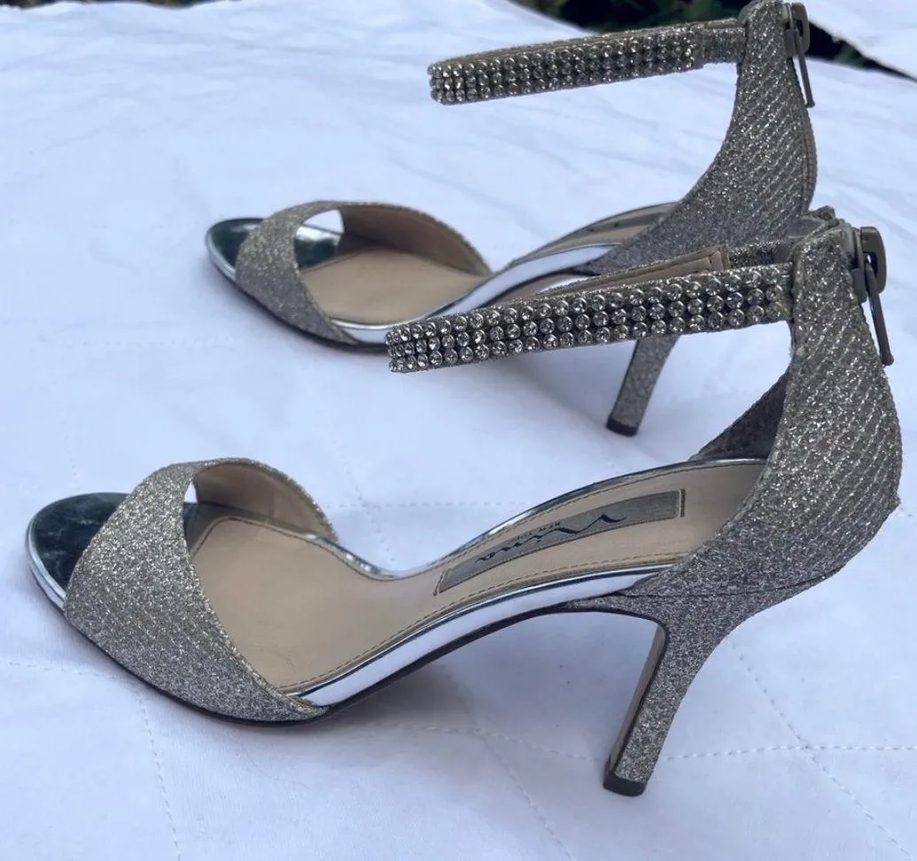 Nina  Silver Heels - Image 4