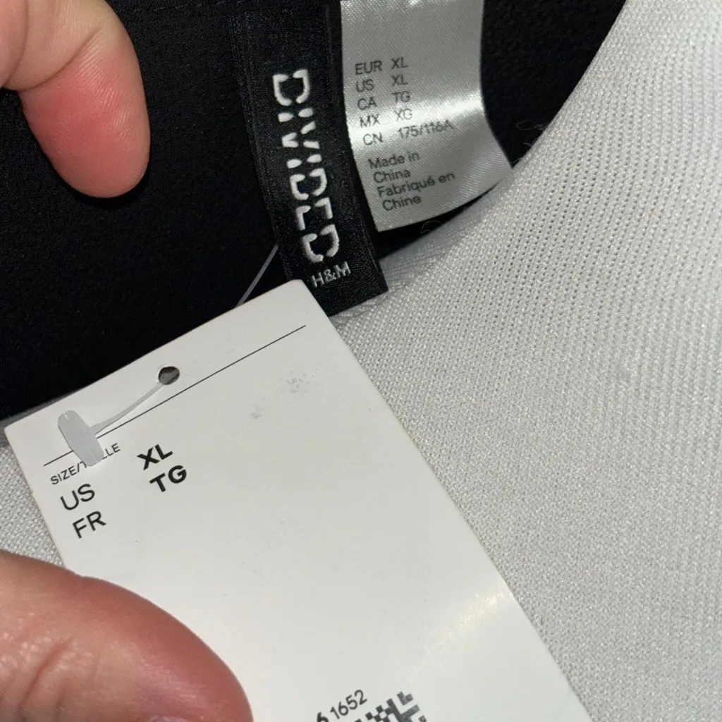 Divided button down dress - Image 3