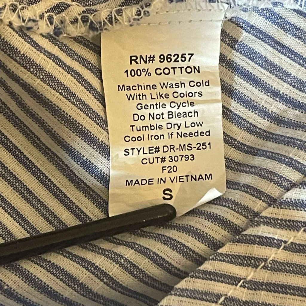 Black Tape Women’s Gray Pinstripe Blazer Small – Double Breasted Jacket - Image 8