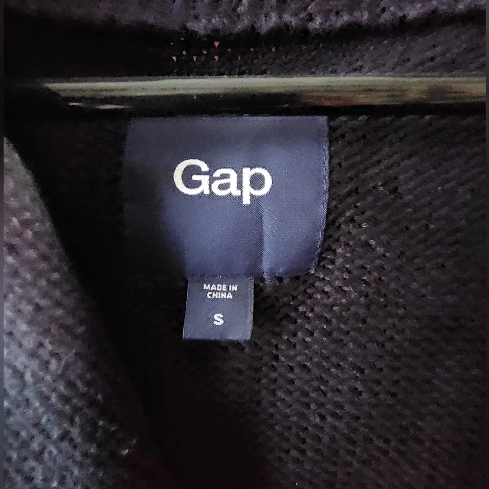 Women's GAP Navy Blue Front 4 Pocket Cable Button Up Cardigan Sweater Size Small - Image 3