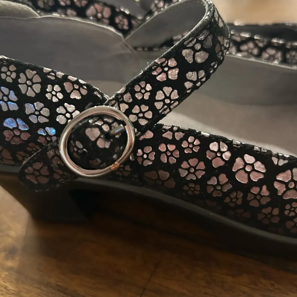 Black Silver Flowers Har-485 Harper mary jane heel women’s size 7.5 - Image 9