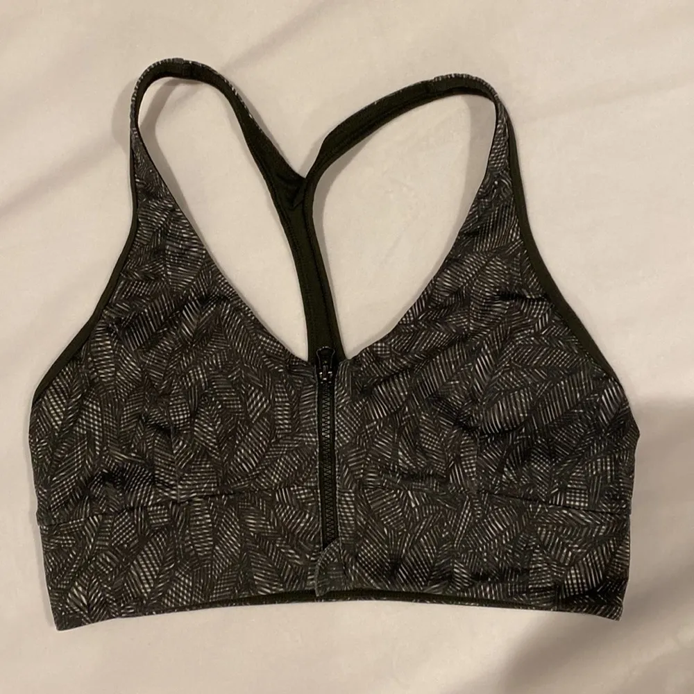 Lululemon Cool To Street Bra - Image 3