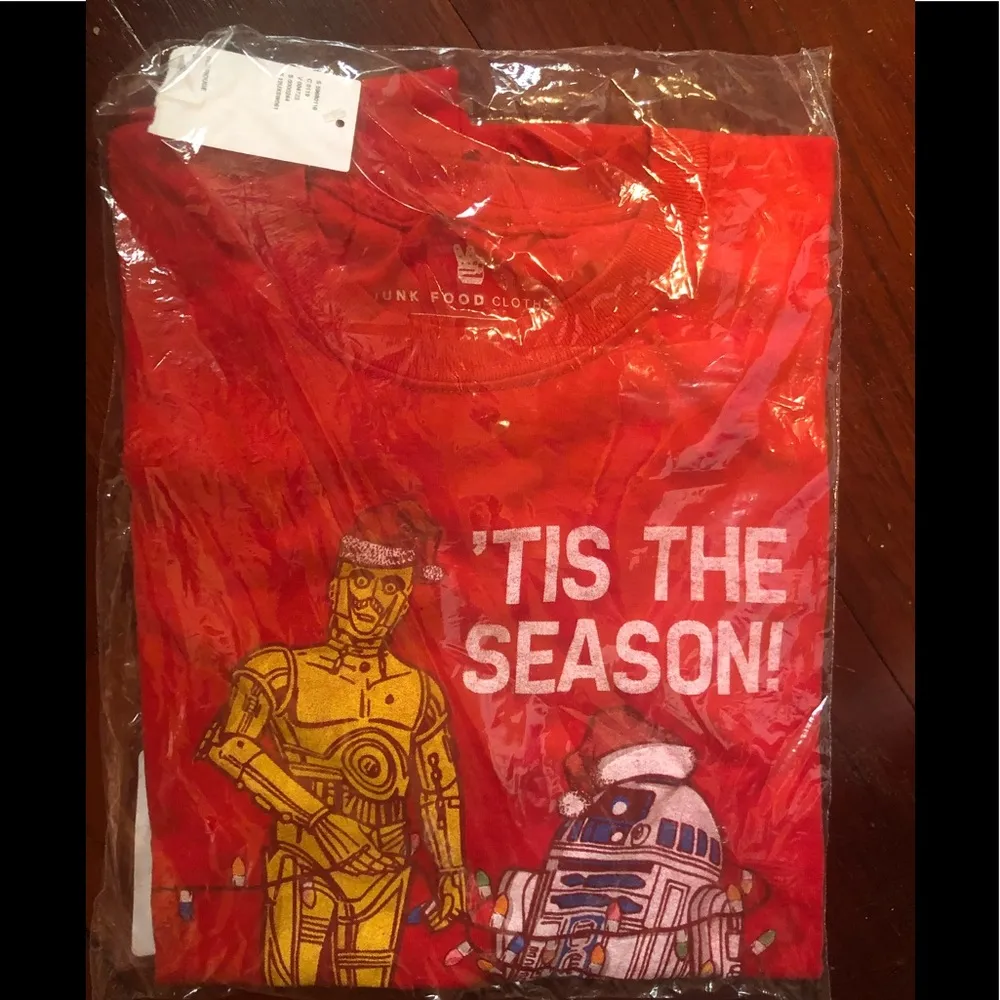 Junk Food  Tis The Season Tee - Image 3