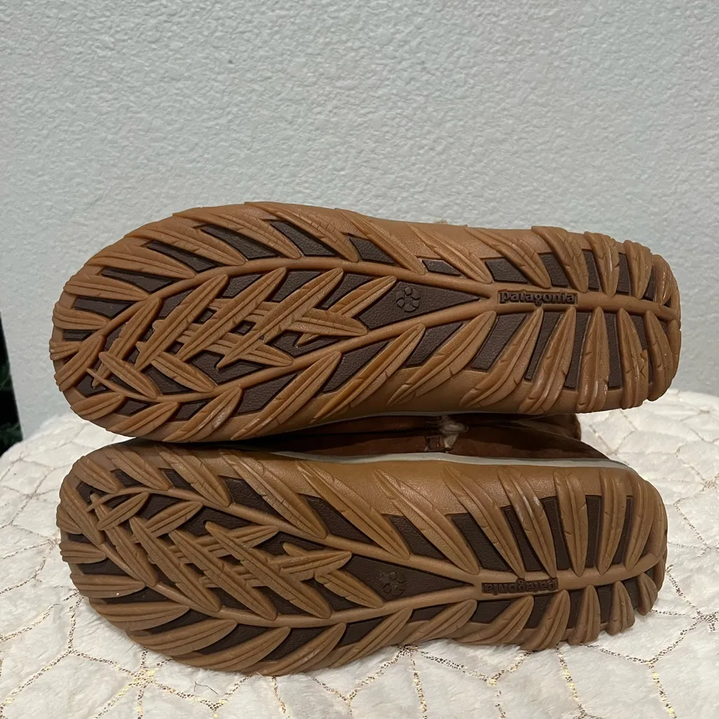 Patagonia Brown Suede Winter Boots - Image 6