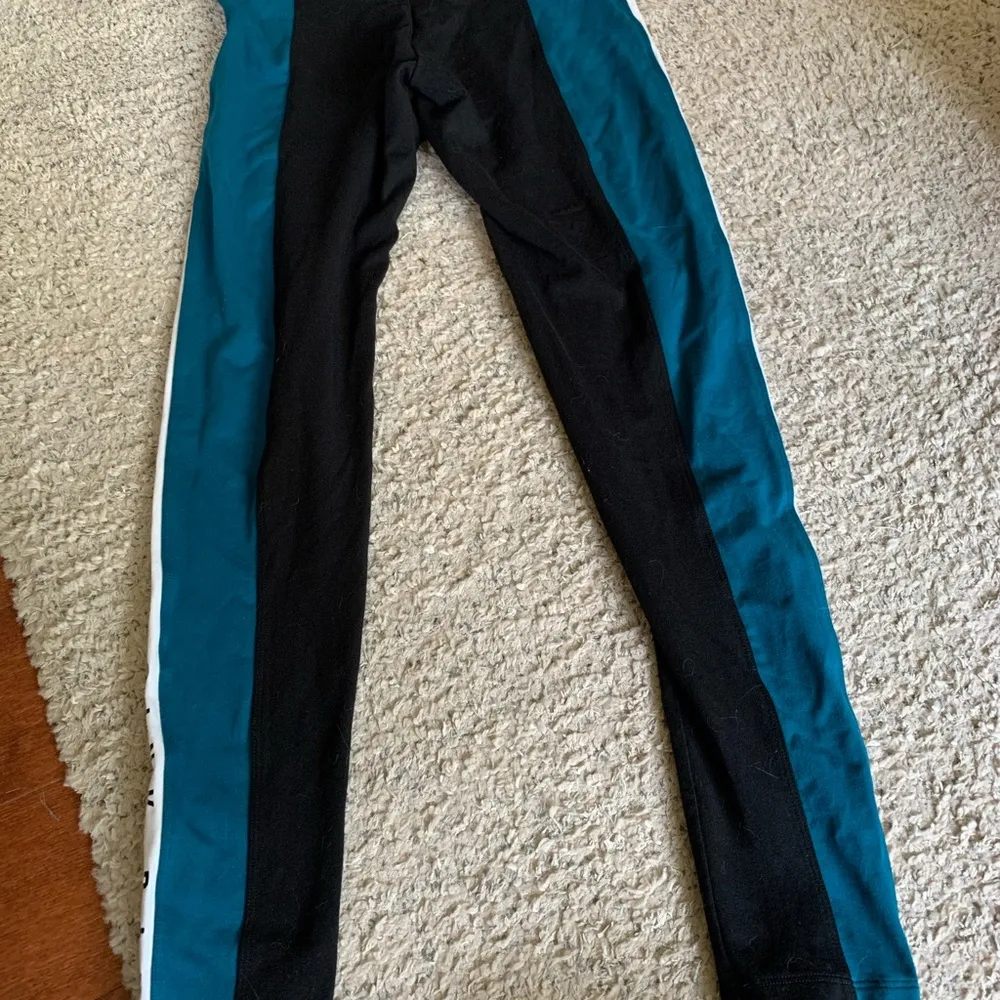 Pink by Victoria’s Secret | new with tag flat leggings yoga pants - Image 2